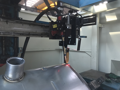 工業(yè)焊接機器人需要用到哪些技術