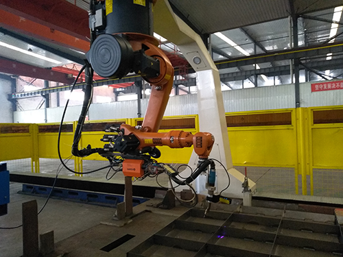 創(chuàng)想激光視覺焊縫跟蹤傳感器，助力中厚板焊接智能化